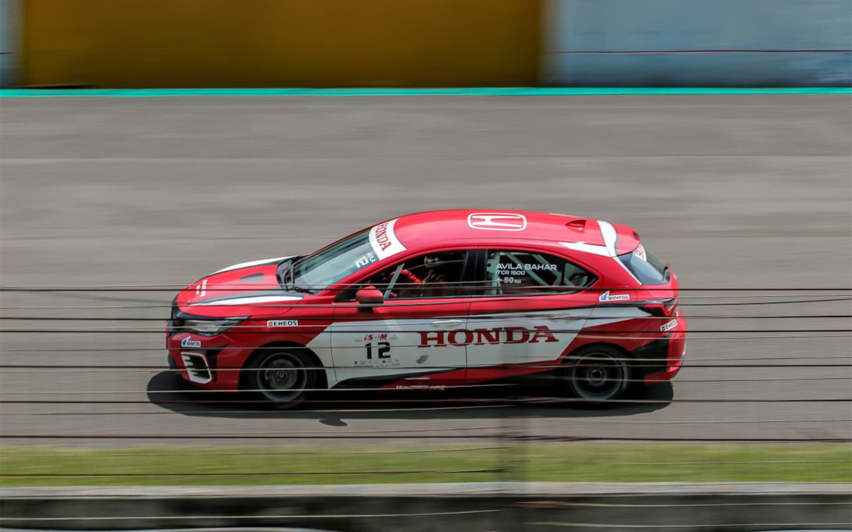 Pembalap Honda Juara di Tiga Kelas Berbeda ISSOM 2022  