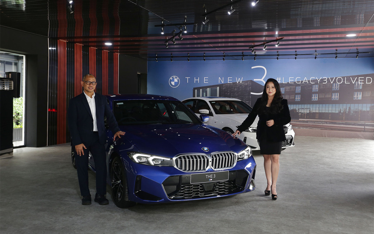 BMW Exhibition 2022, Berbagai Promo Cicilan Mobil  