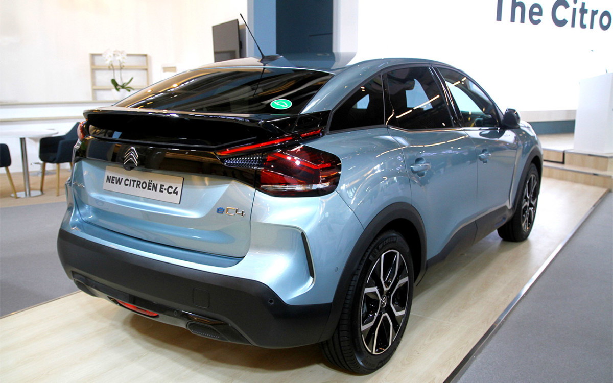 New Citroën ë-C4, Compact Hatchback Full Elektrifikasi  