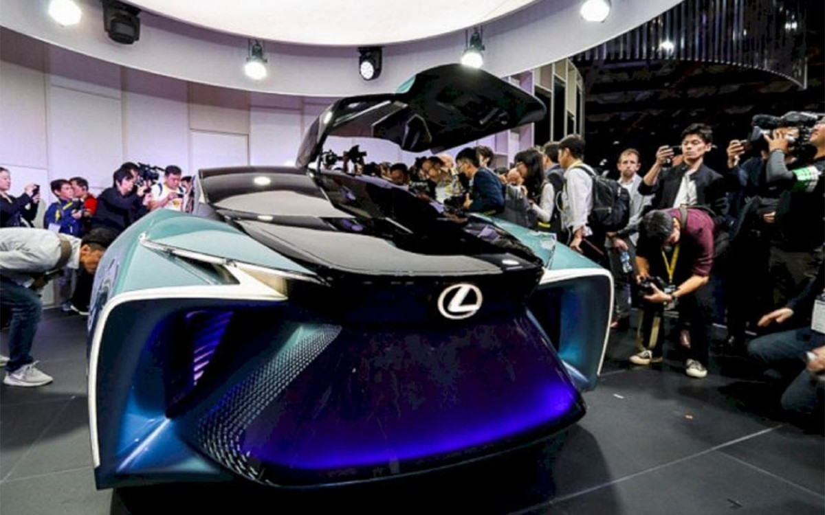 BMW Akan Hadirkan Berbagai Inovasi di Tokyo Auto Salon 2023  