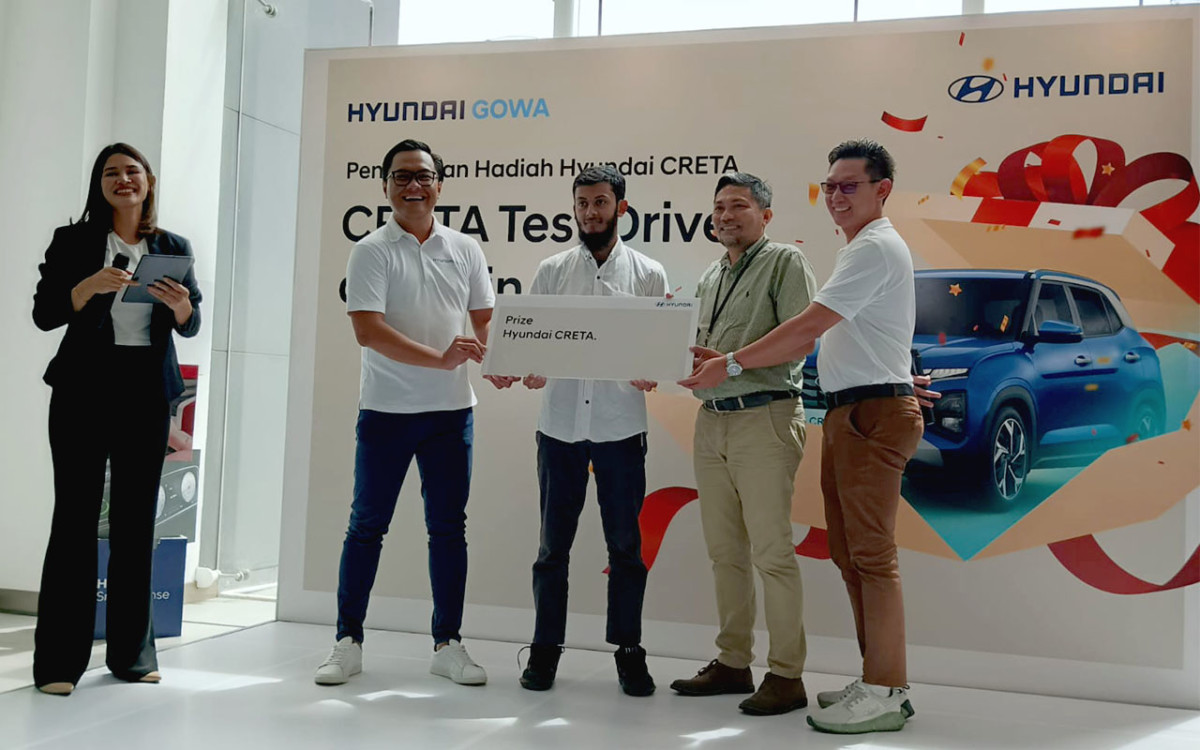 Hyundai Gowa Serahkan Hadiah ke Pemenang 'Creta Test Drive and Win'  
