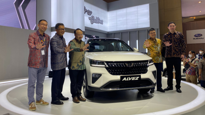 Wuling Motors Resmi Luncurkan SUV Alves di IIMS 2023  