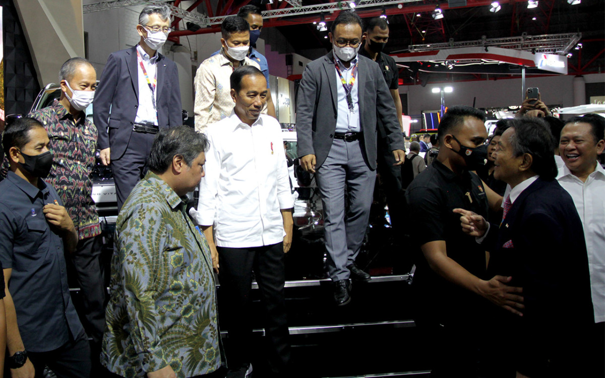Presiden Joko Widodo Resmi Buka IIMS 2023  