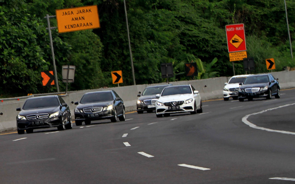 MB W212 CI di Merceday Benz 2023, Lebih Berwarna  