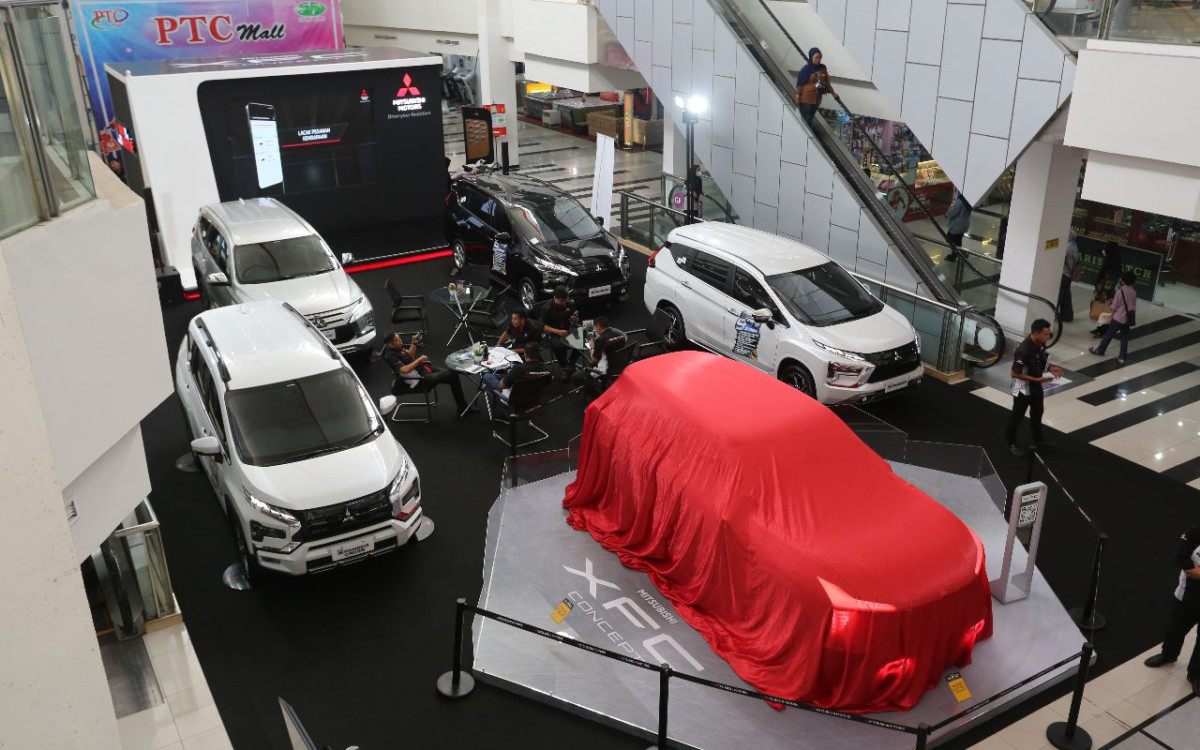 Roadshow Mitsubishi XFC Concept Berlanjut ke Palembang  