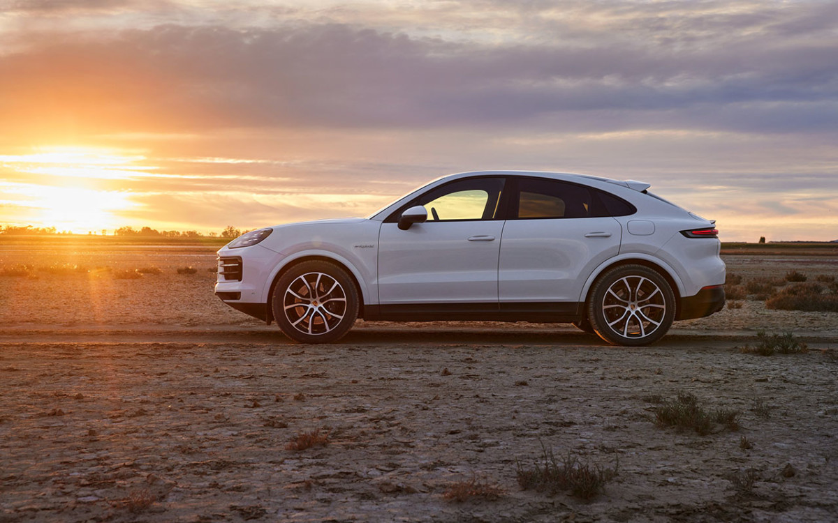 New Porsche Cayenne, Hadir Dengan Teknologi Tinggi  