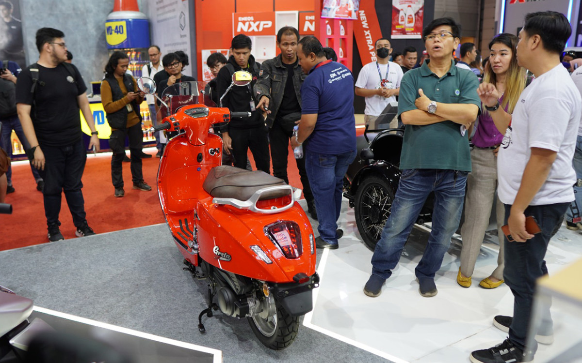 Hadir di Jakarta Fair 2023, MForce Indonesia Kenalkan WMoto Greta  