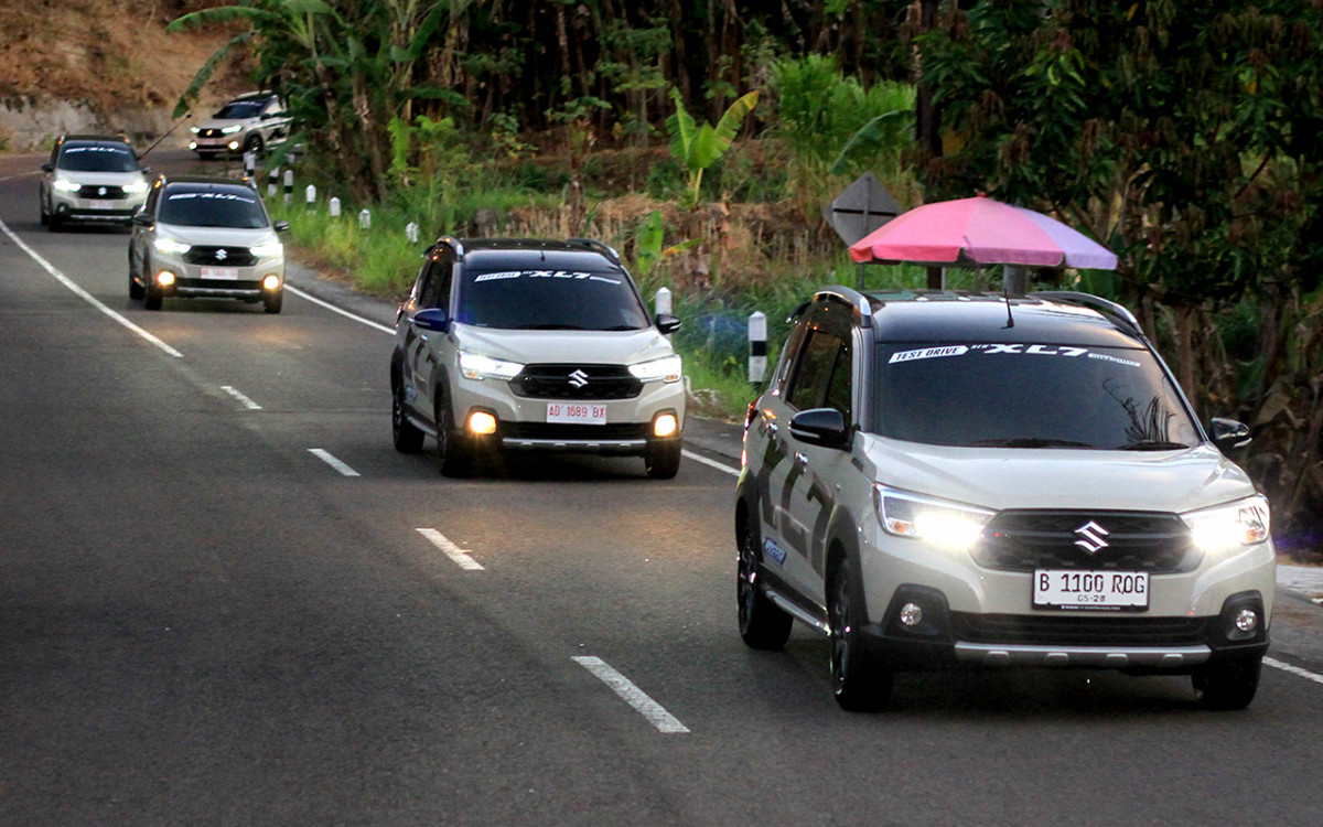 Menguji Langsung Ketangguhan dan Performa Suzuki New XL7 Hybrid  