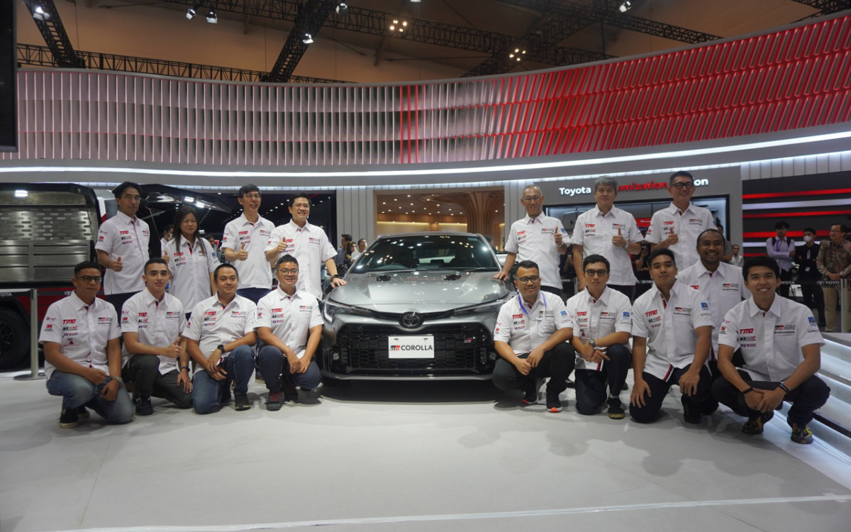 GIIAS 2023, GR Corolla Lengkapi Pilihan Model GR di Indonesia  