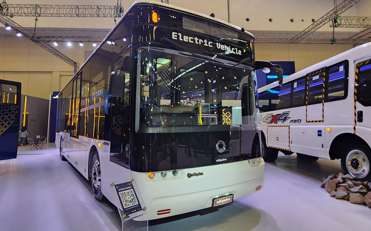 Indika Energy Luncurkan Bus Listrik dan Insfrastruktur Pendukungnya  