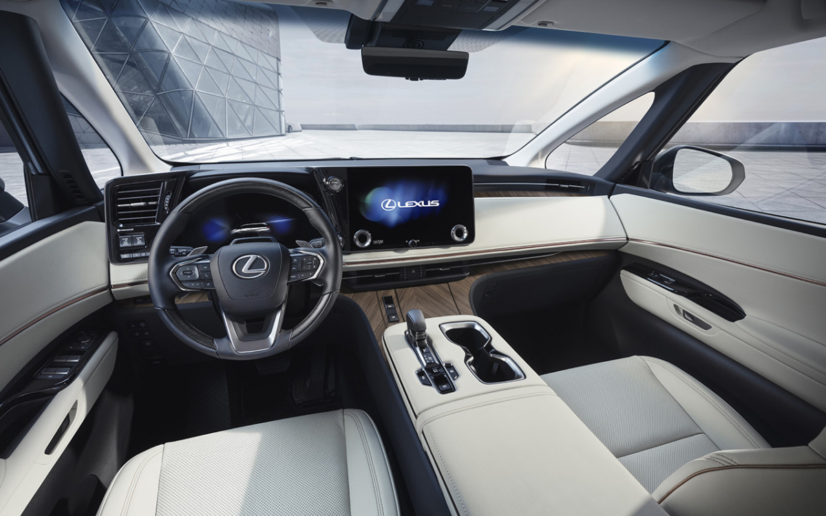 The All New Lexus LM, Luxury Mover Dengan Peningkatan Teknologi baru  