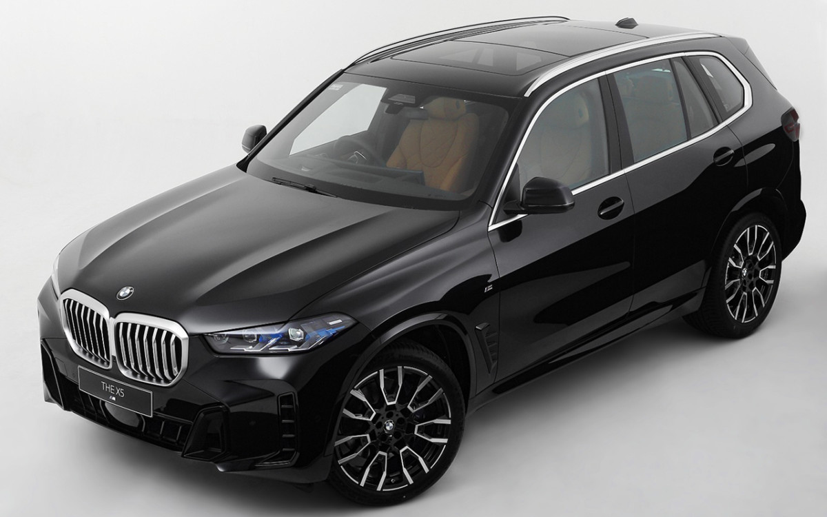 BMW Indonesia Berikan Berbagai Penyegaran Untuk BMW X5  
