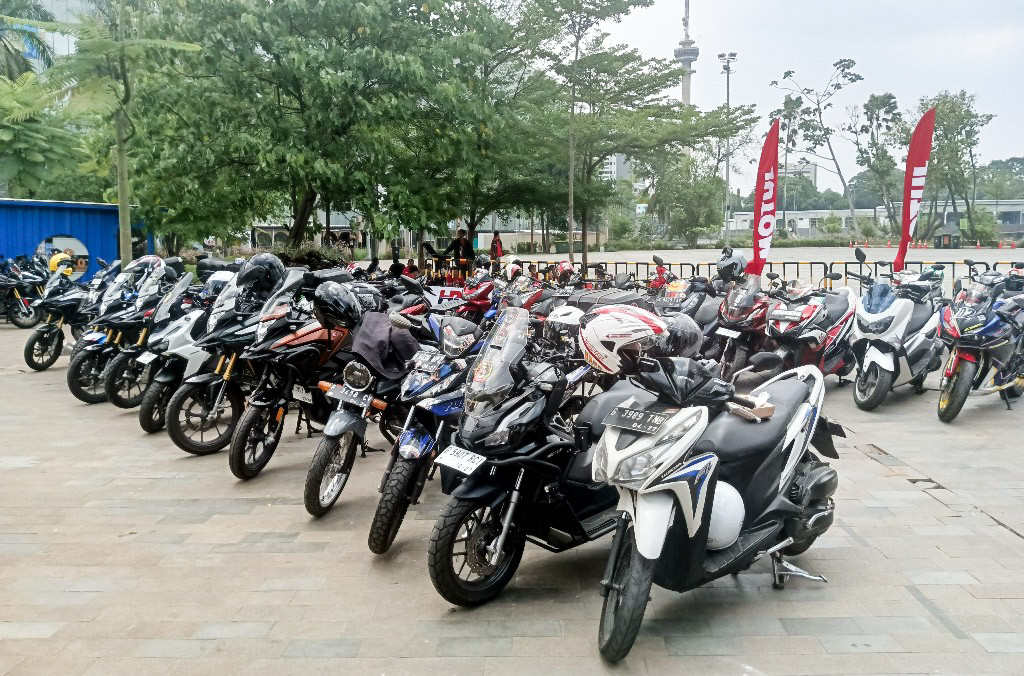 Motul Indonesia Ajak Empat Pembalap HRC Riding di Jakarta  