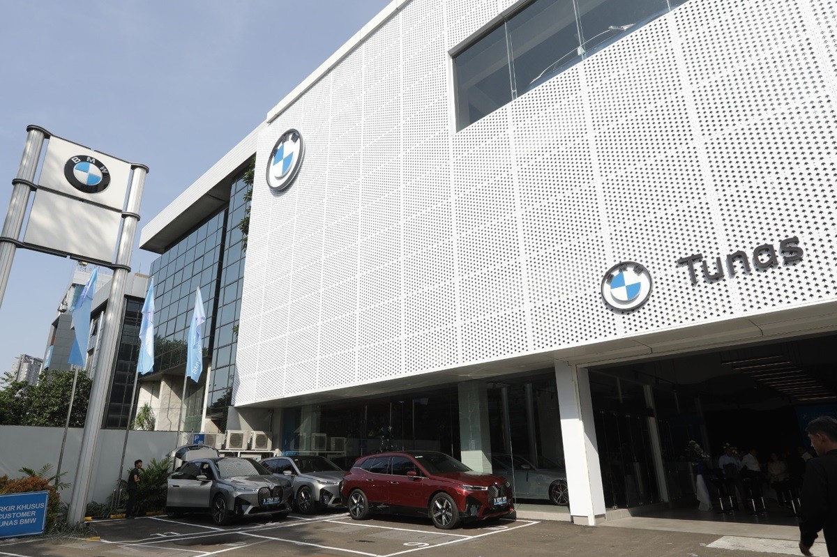 BMW Tunas Tomang, Diler BMW Pertama Pengusung Retail.Next  