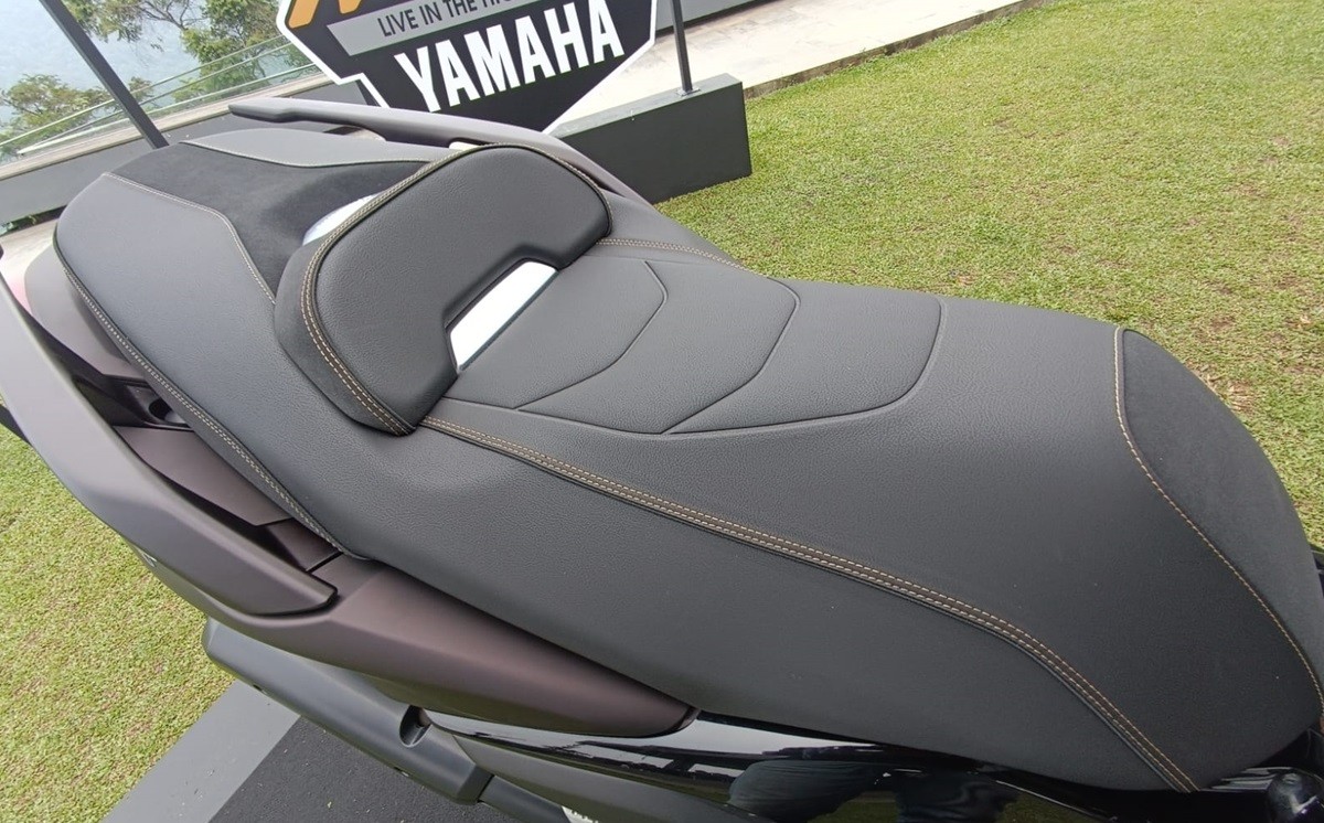 Yamaha XMax 250 TechMAX, Ada Beberapa Tambahan Aksesoris  