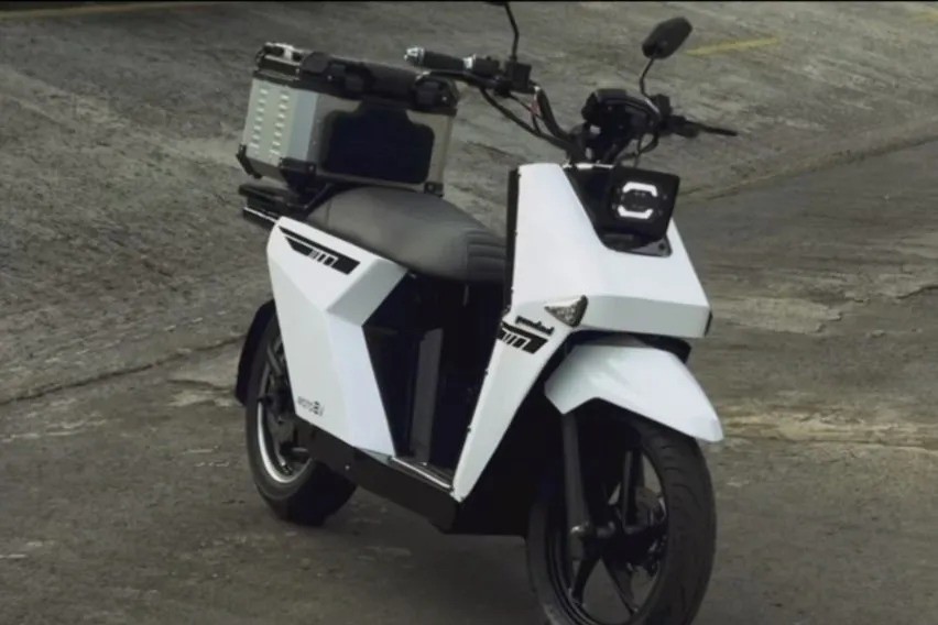 PT Pindad Perkenalkan EV-Scooter, Mampu Melaju Hingga 70km/jam  
