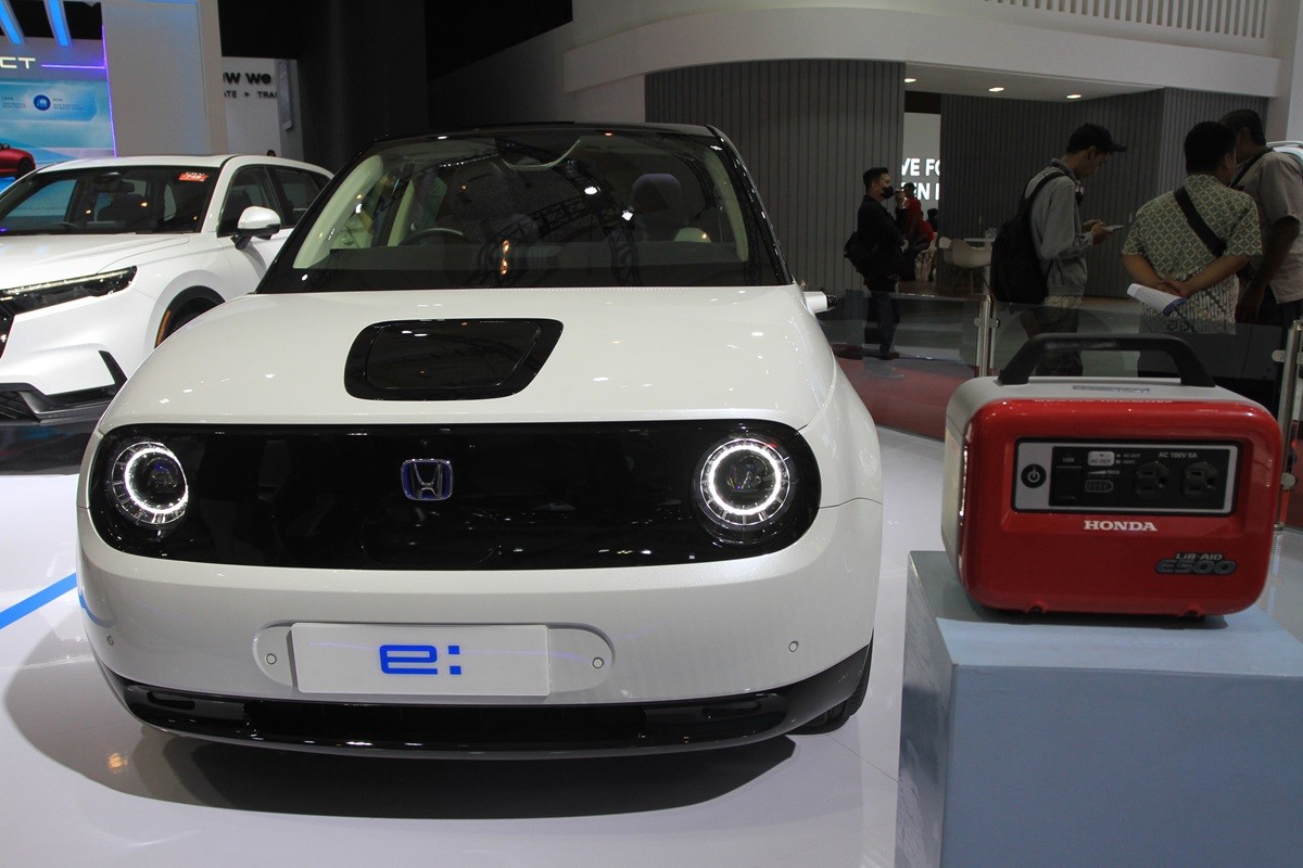 Honda Ajak Jelajahi Kota Jakarta Gunakan Produk Elektrifikasinya  