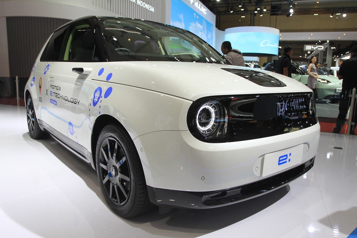 Honda Ajak Jelajahi Kota Jakarta Gunakan Produk Elektrifikasinya  