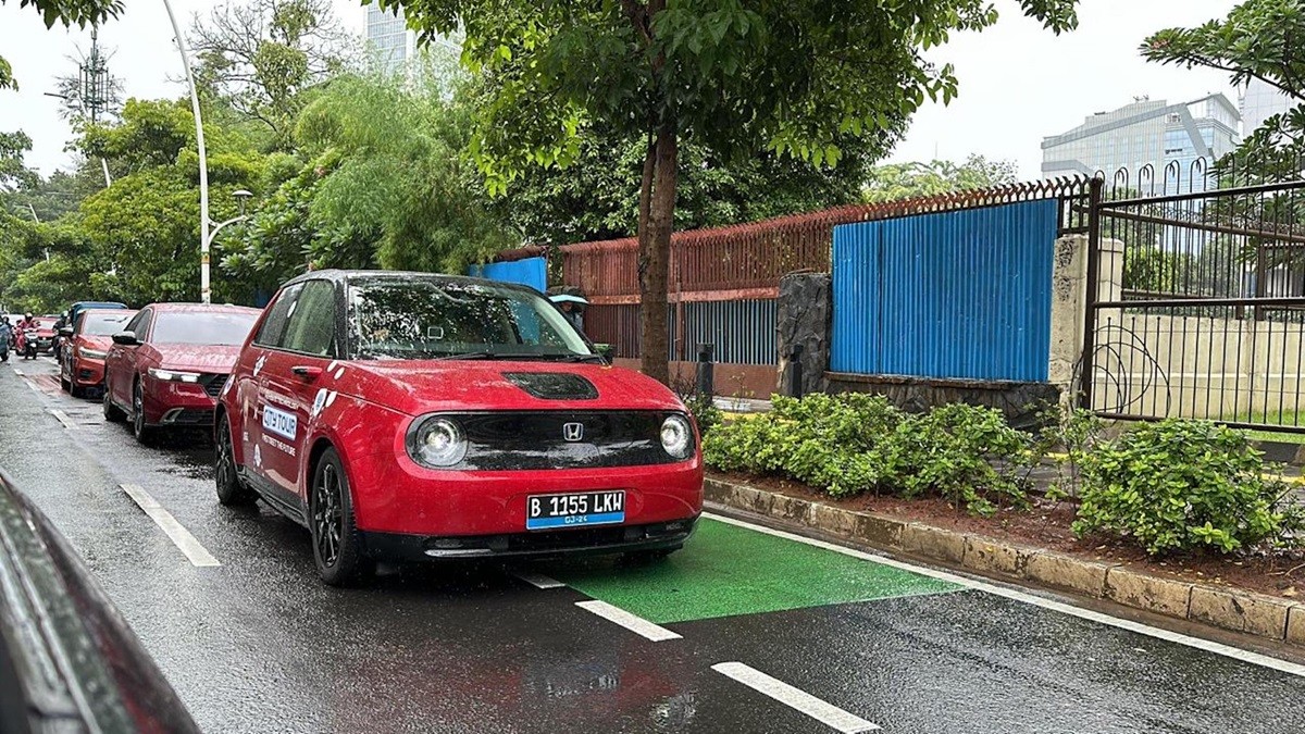 Honda e:Technology, Keliling Jakarta dengan Mobil Elektrifikasi  