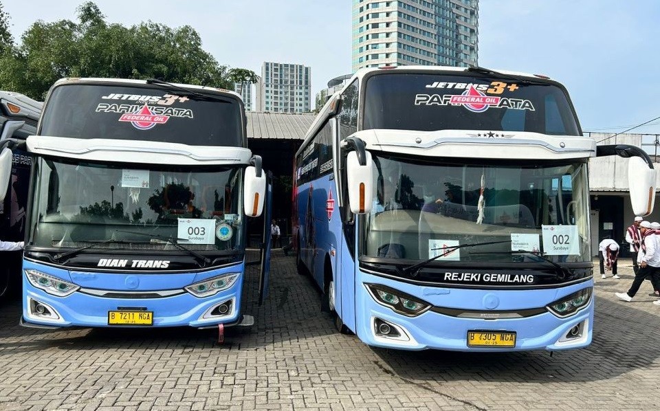PT EMLI Berangkatkan Ratusan Pemudik Menggunakan Bus Premium  