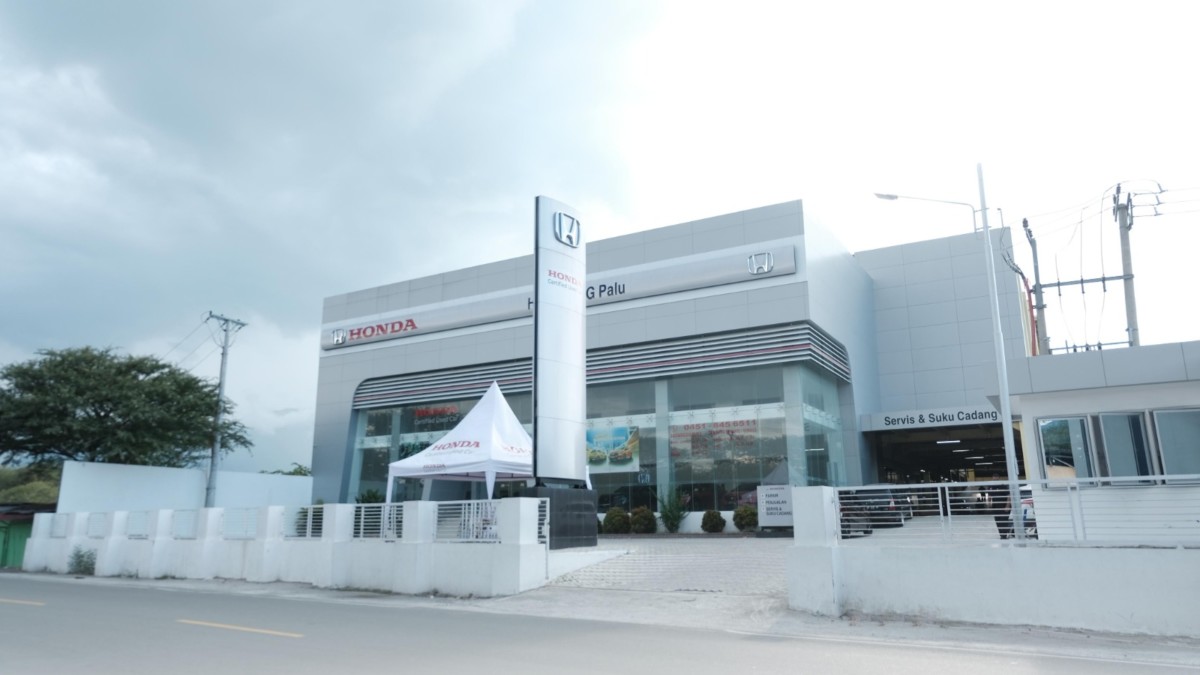 Honda Resmikan Dealer Mobil Bekas Bersertifikasi di Palu  