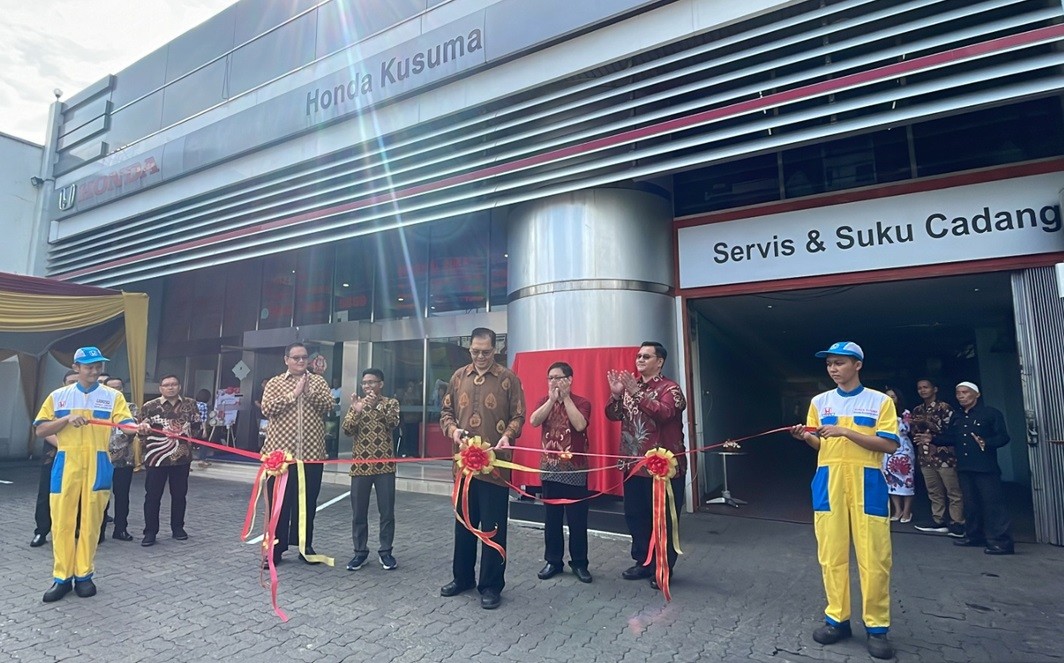 Honda Resmikan Fasilitas Bodi dan Cat Honda Kusuma Semarang  