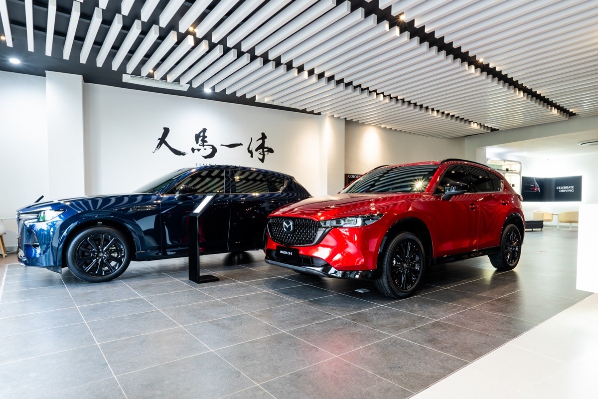 Perluas Jaringan, Mazda Buka Dealer Baru di Surabaya  