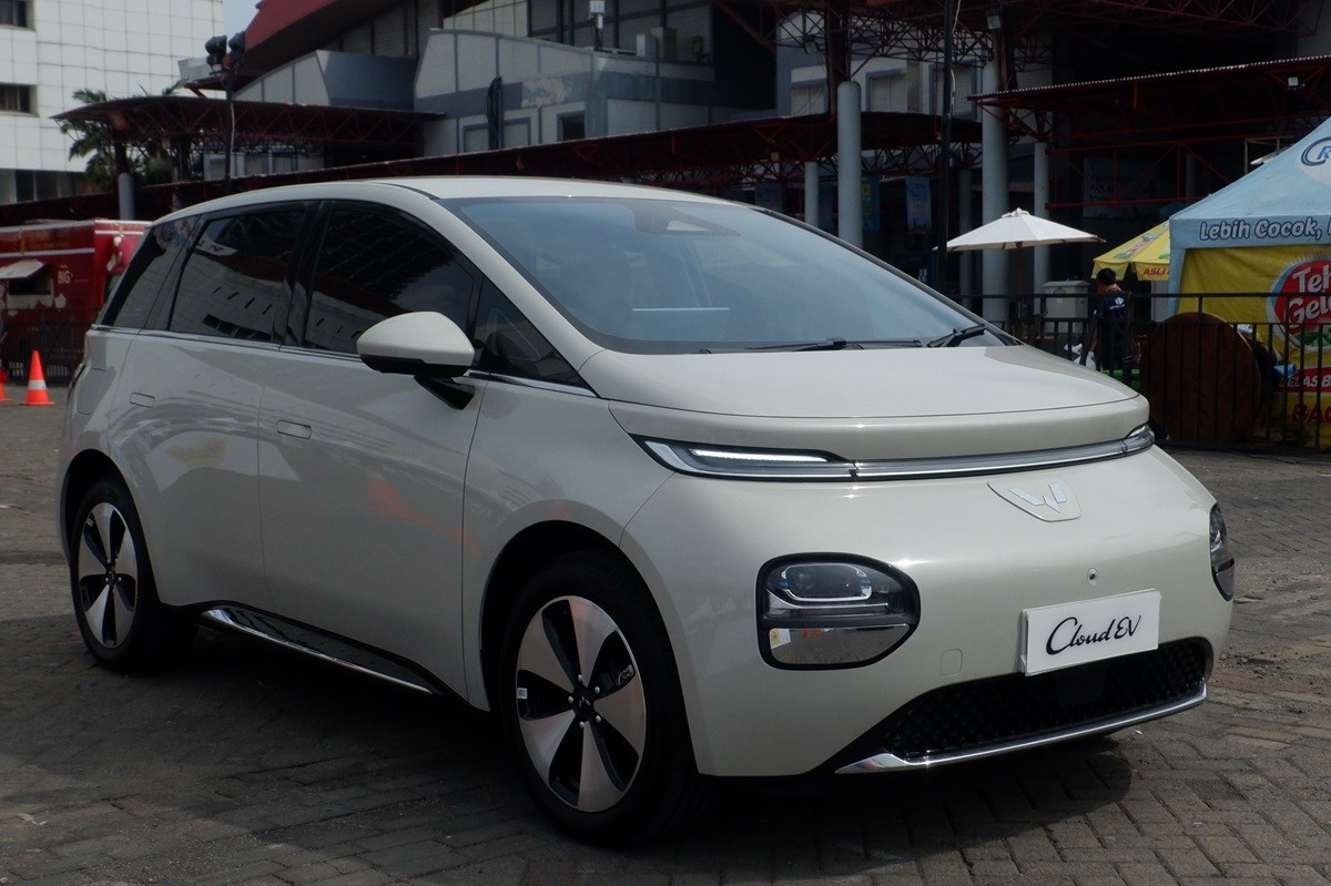 PEVS 2024, Wuling Motors Mulai Buka 'Pre-Booking' Cloud EV  