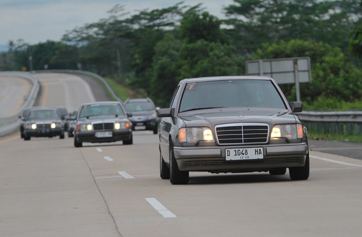 Dari Acara W124 MBCI Jakarta Chapter 'Goes to Lampung'  