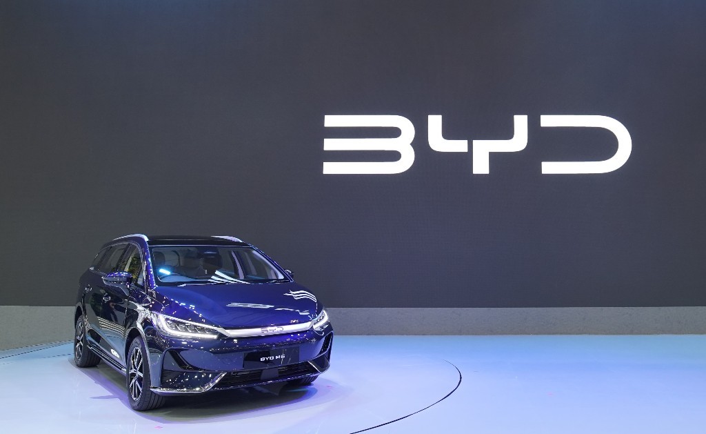 BYD M6, Kombinasi Sempurna Antara Kenyamanan dan Teknologi Terkini  