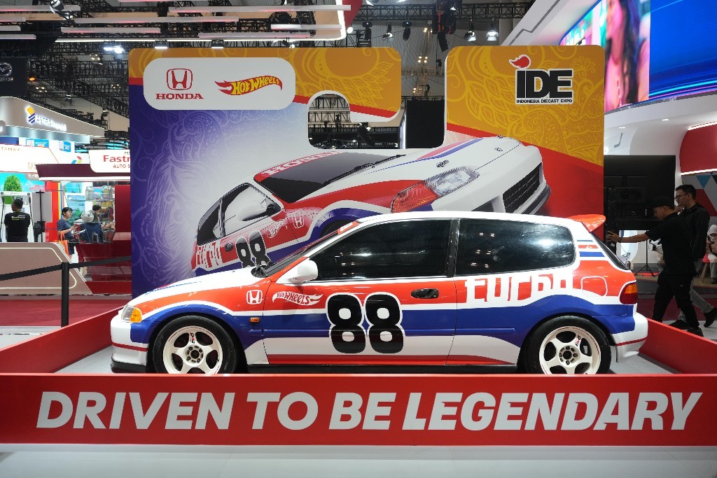 Honda dan Hot Wheels Luncurkan Koleksi Honda Civic EG Edisi Spesial  