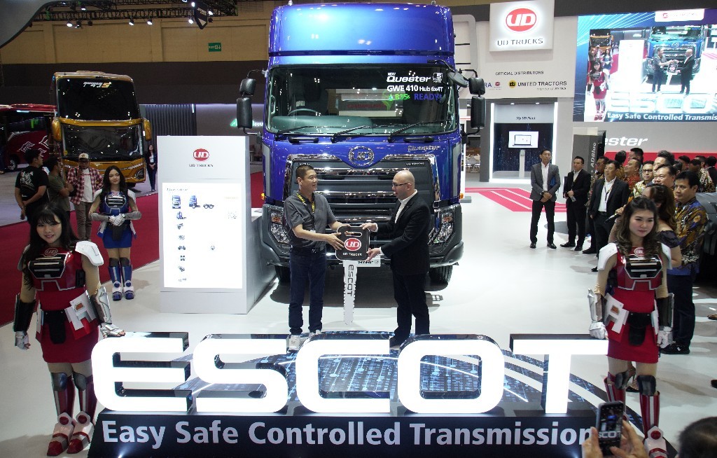 UD Trucks Quester Dengan ESCOT, Bertransmisi Otomatis  