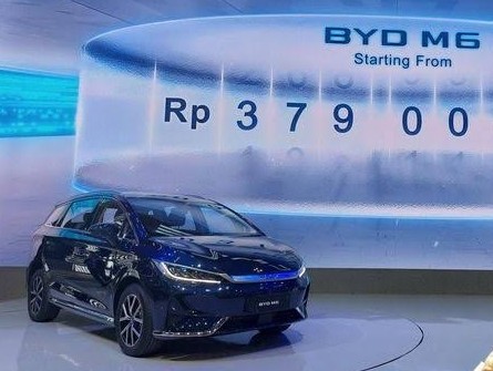 BYD M6, Kombinasi Sempurna Antara Kenyamanan dan Teknologi Terkini  