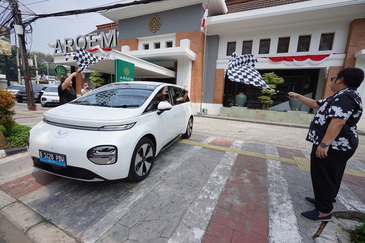 Daya Pikat Wuling Cloud EV sebagai Mobil Listrik Keluarga di Indonesia  