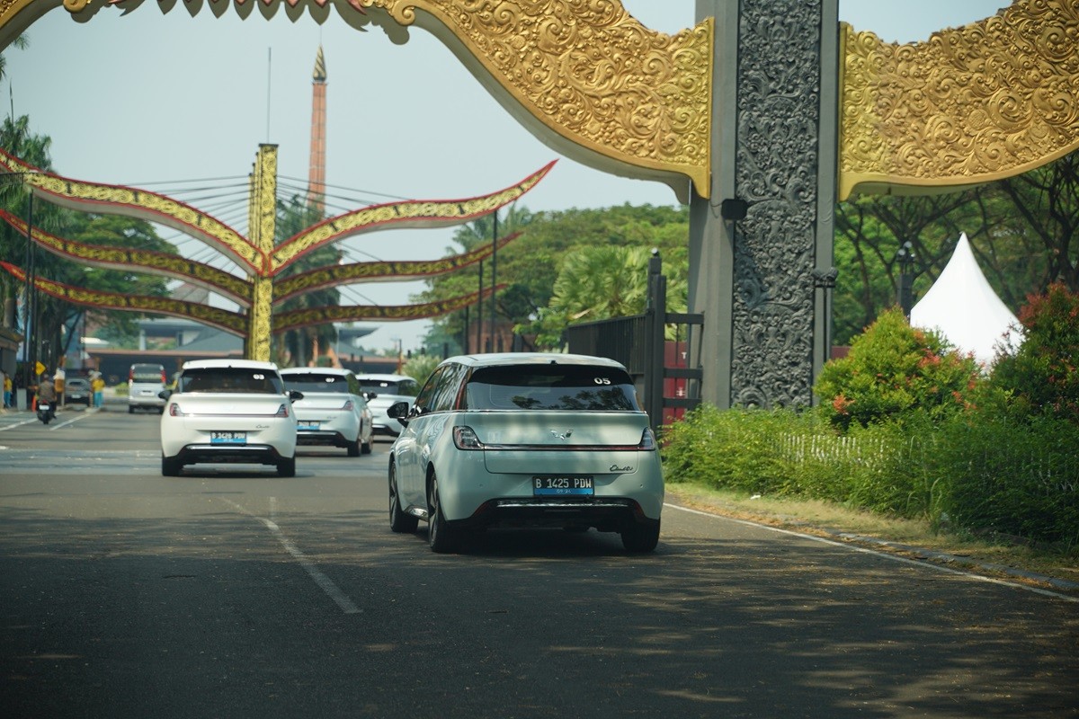 Daya Pikat Wuling Cloud EV sebagai Mobil Listrik Keluarga di Indonesia  