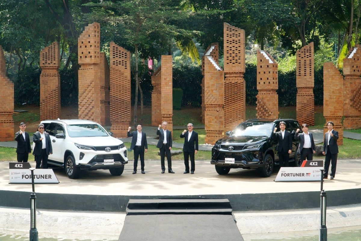 Toyota Luncurkan New Fortuner, Lebih Garang dan Nyaman  