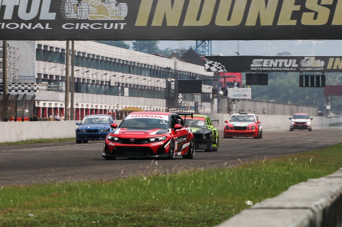 Honda Kunci Juara Nasional Tim dan Pembalap di ITCR 1.200  