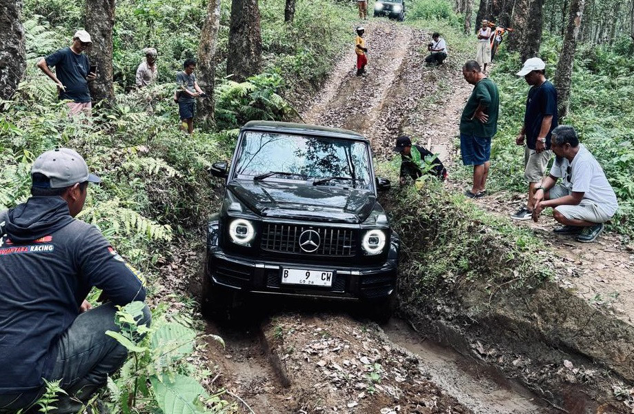 Mercedes Jip Indonesia, ‘45 years of G-Class East Java Bali  