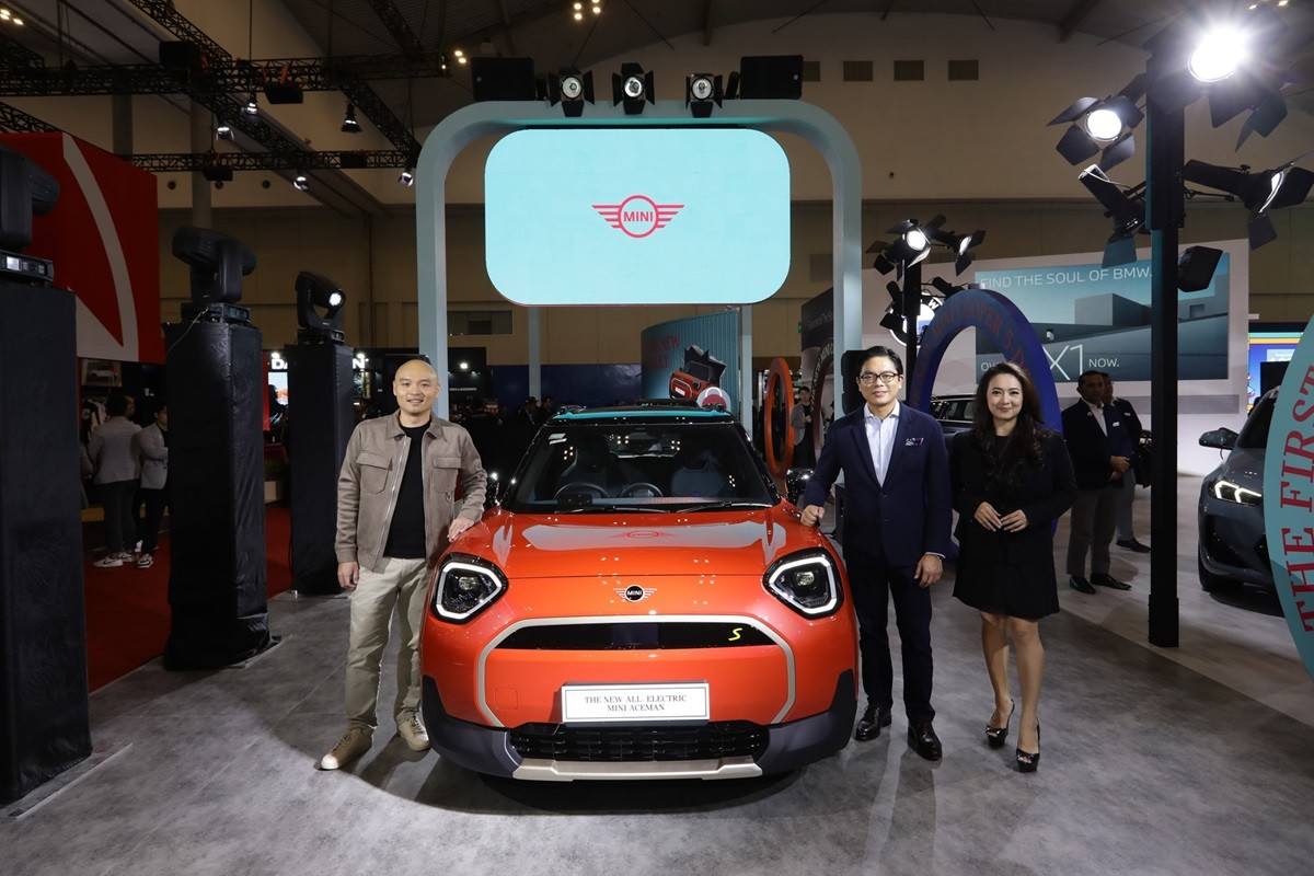 MINI Indonesia Hadirkan MINI Aceman dan MINI 5-Door di GJAW 2024  