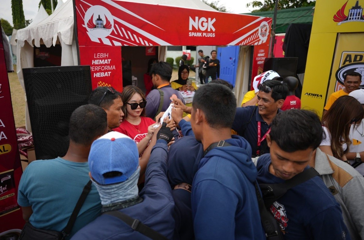 Hadir di Honda Bikers Day, NGK Busi Libatkan Komunitas  