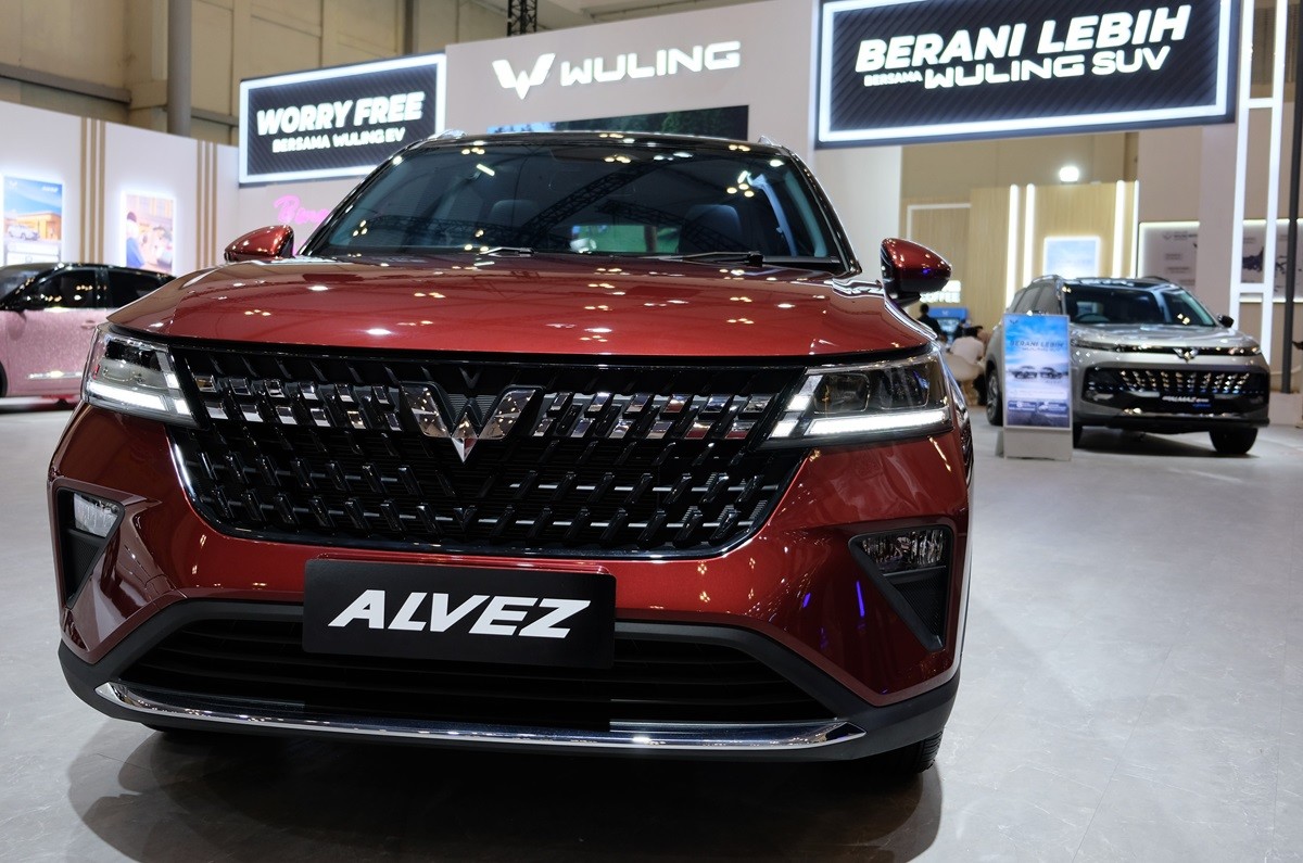 Wuling Bawa Lengkap Lini Produk di Gaikindo Jakarta Auto Week  