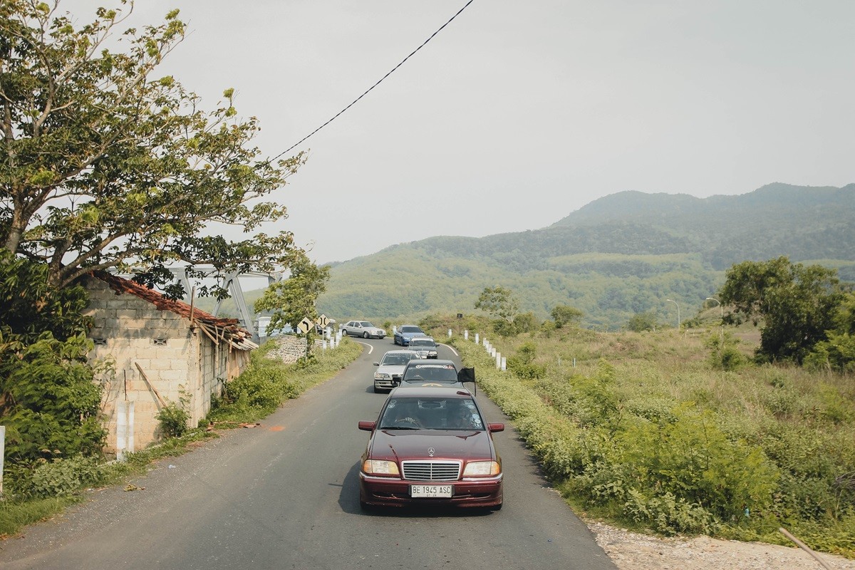 Bimmerbenz Indonesia 'Adventouring Around Java 360'  