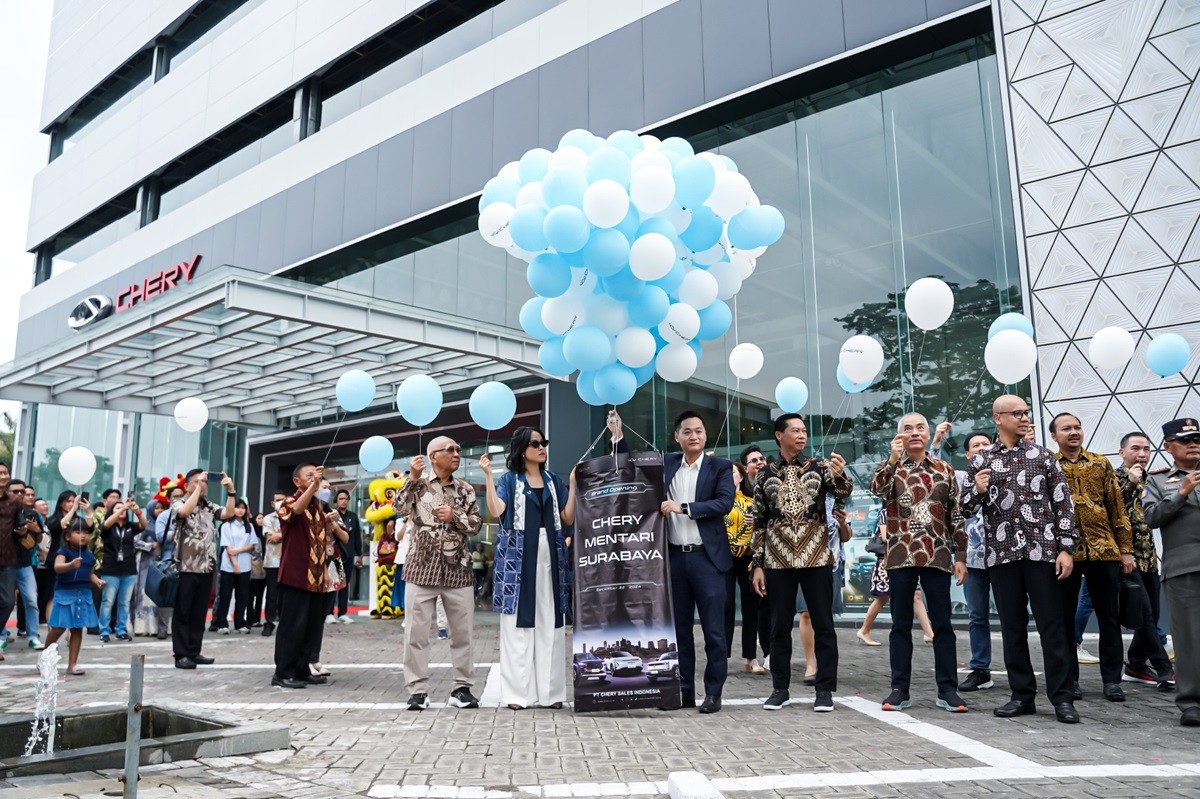 Chery Resmikan Diler di Surabaya, Terbesar di Indonesia  