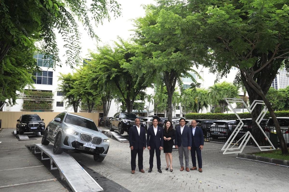 BMW Xperience di Plaza Senayan, Hadirkan Rangkaian BMW X  