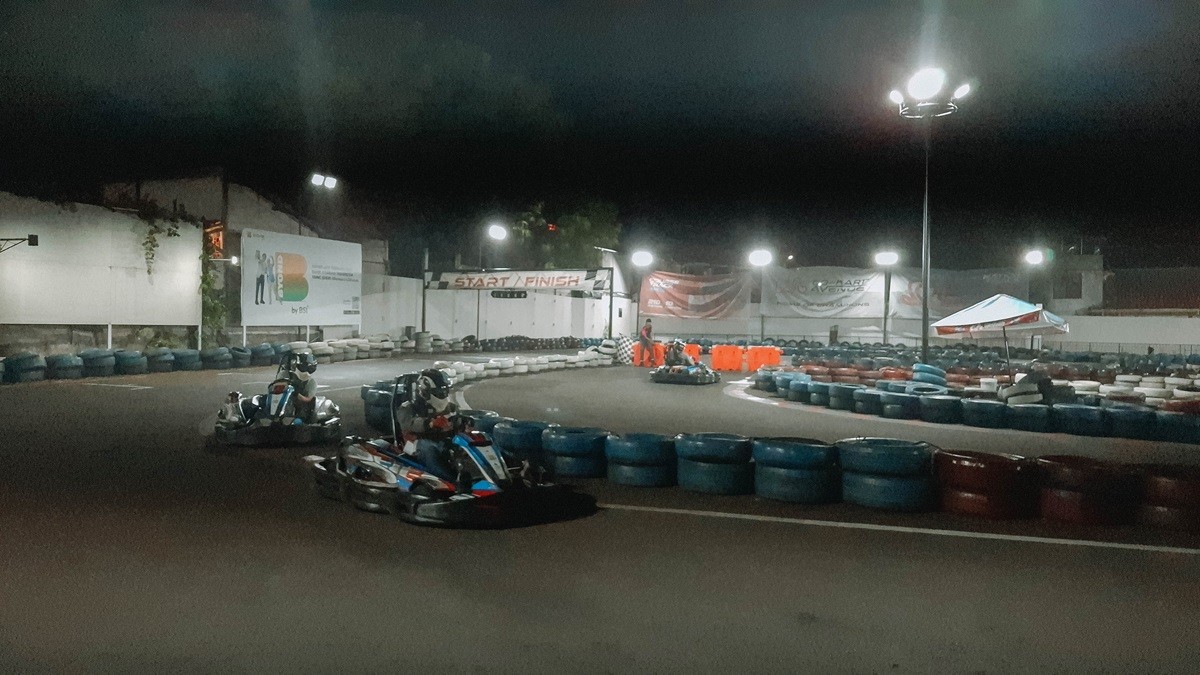 Tutup Tahun 2024, Beberapa Member MB W211 CI Gelar 'Fun Gokart'  