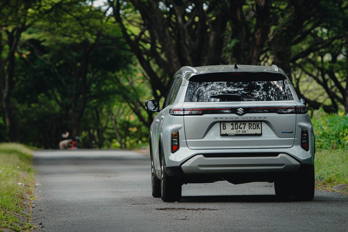 Suzuki Grand Vitara, SUV Mewah dengan Harga Terjangkau  