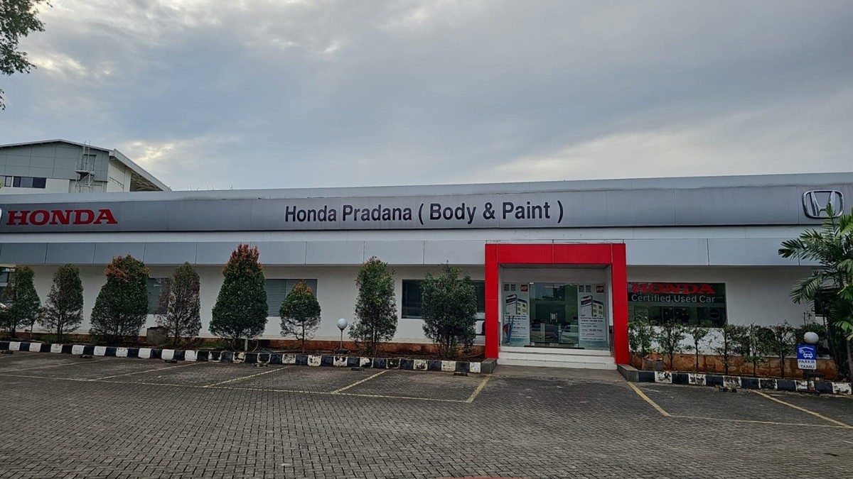 Honda Resmikan Dealer Mobil Bekas Bersertifikasi di Tangerang  