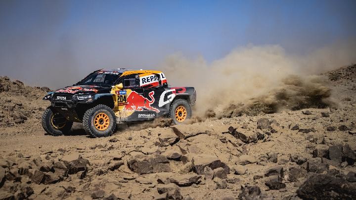 Rally Dakar 2025 Stage 1, Pereli Toyota Gazoo Racing Finish Terdepan  