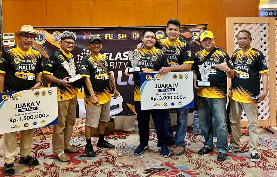 Mercedes-Benz Club Indonesia Ramaikan 'LCJM Flash Charity Fun Rally'  