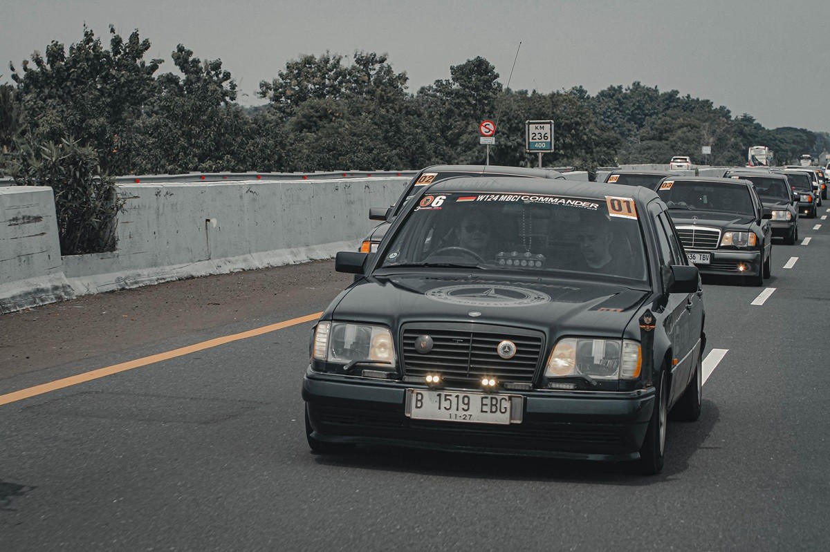 Dari Acara W124 MBCI Jakarta Chapter 'Road to Guci'  